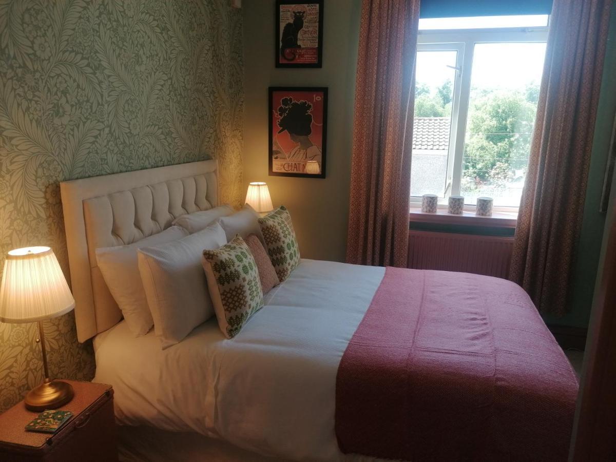 No. 30 Bed & Breakfast Aberdare Bagian luar foto