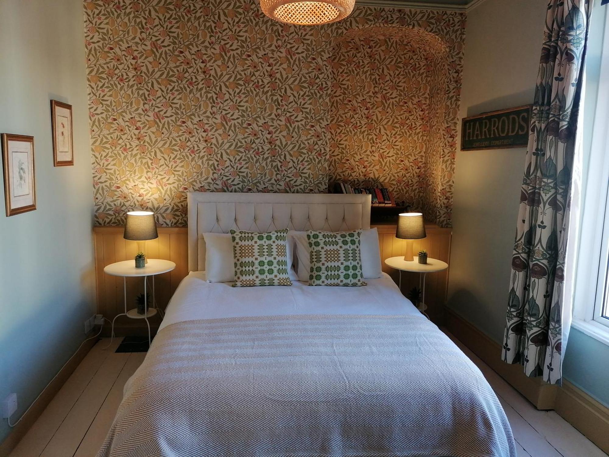 No. 30 Bed & Breakfast Aberdare Bagian luar foto